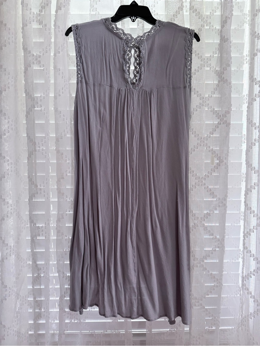 Umgee Dress with Lace Trim/Floral embroidery - Picture 5 of 5